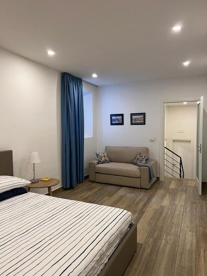 Casa Gaia A Due Passi Dal Duomo Apartment Napoli Ngoại thất bức ảnh