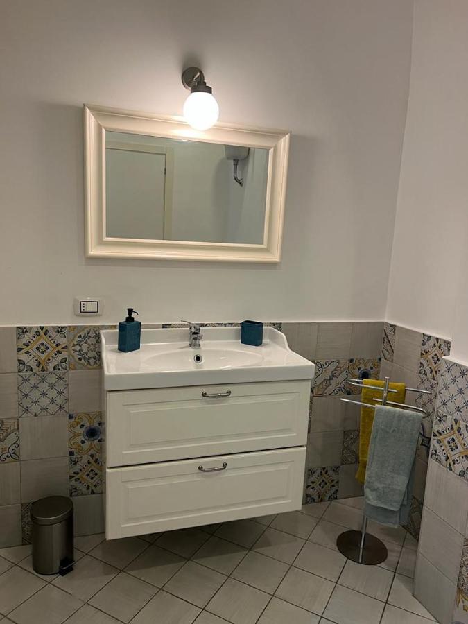 Casa Gaia A Due Passi Dal Duomo Apartment Napoli Ngoại thất bức ảnh