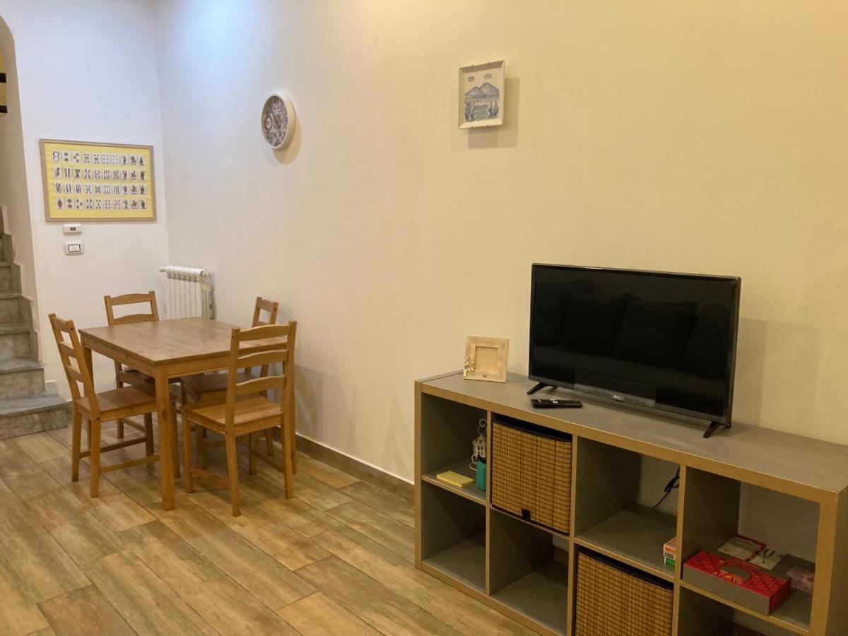 Casa Gaia A Due Passi Dal Duomo Apartment Napoli Ngoại thất bức ảnh